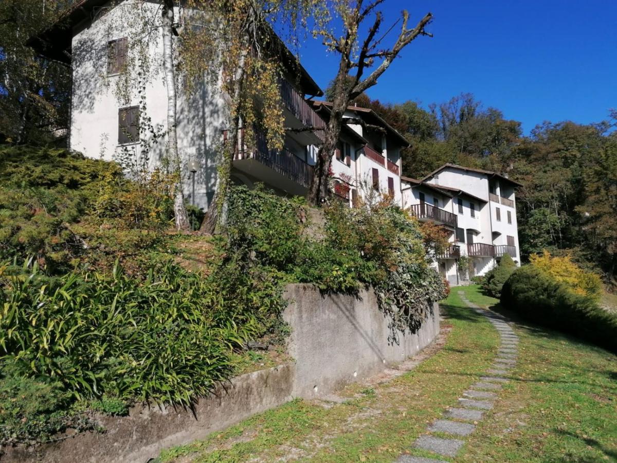 La Finestra Sul Lago Acomodação com café da manhã Brusimpiano Exterior foto